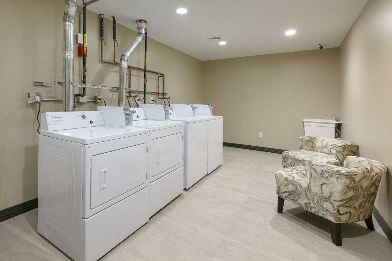 Best Western Plus Executive Residency Bronx New York Bagian luar foto