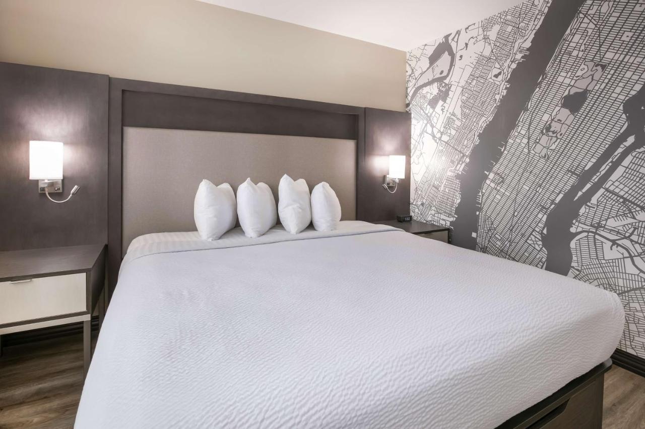 Best Western Plus Executive Residency Bronx New York Bagian luar foto